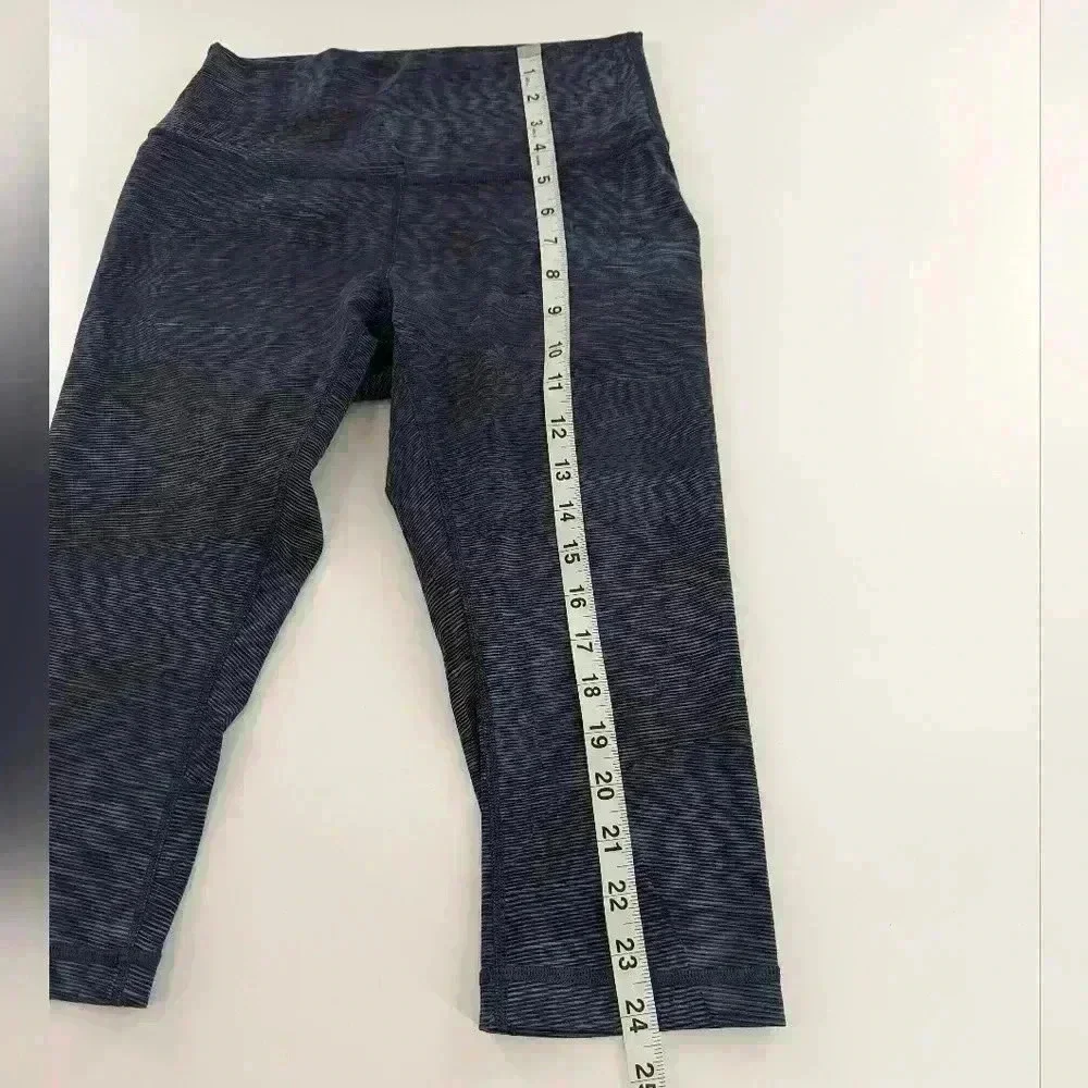 Lululemon Blue Striped Wide Waist Band High Rise Capri Leggings Size 6